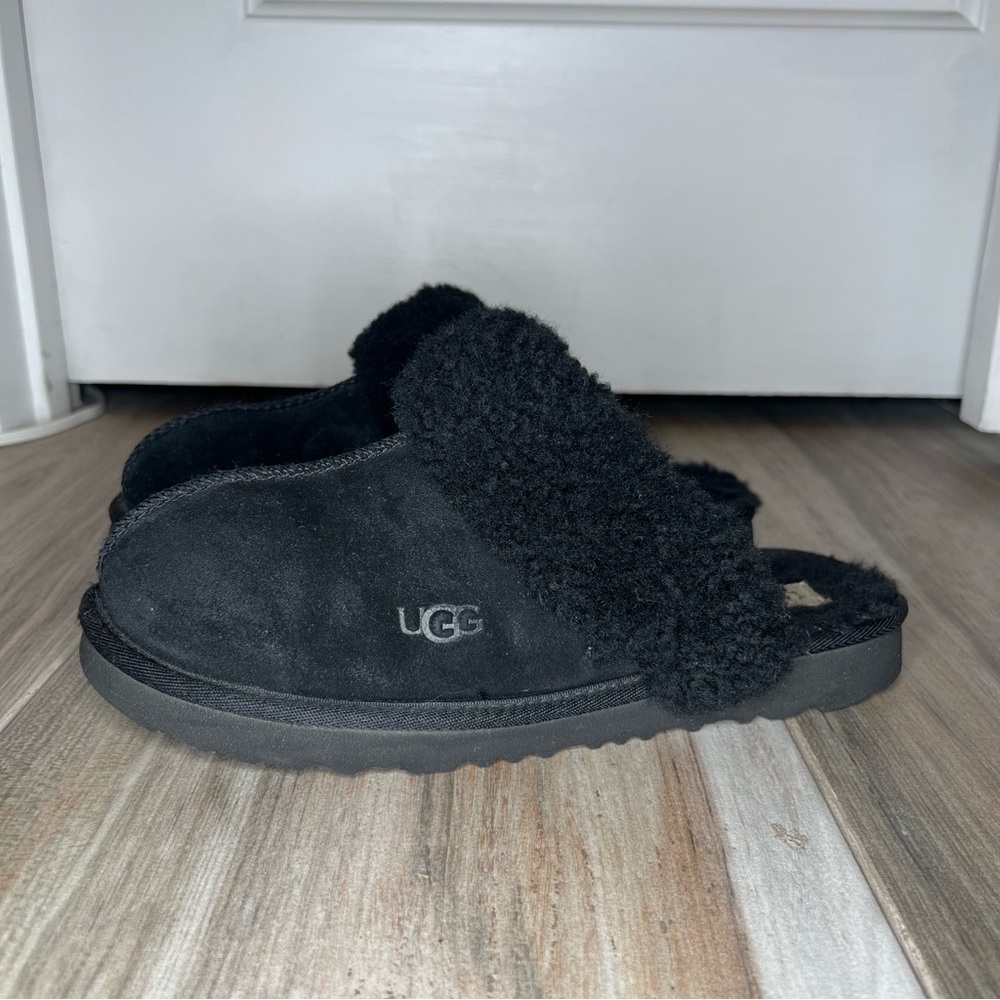 UGG Disquette Black Slippers Womens Sz 6 S/N 1019065K Suede
